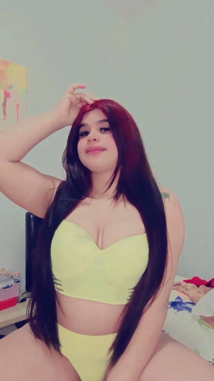 HERMOSAS SENSUALES COMPLACIENTE SEXO ADICTIVO