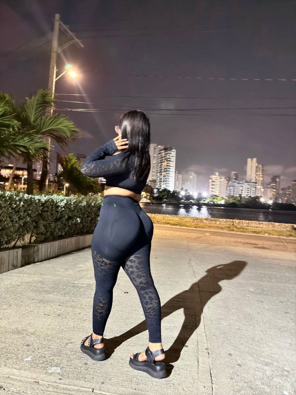 PRECIOSA JOVENCITA BRASILEñA EN TETUAN