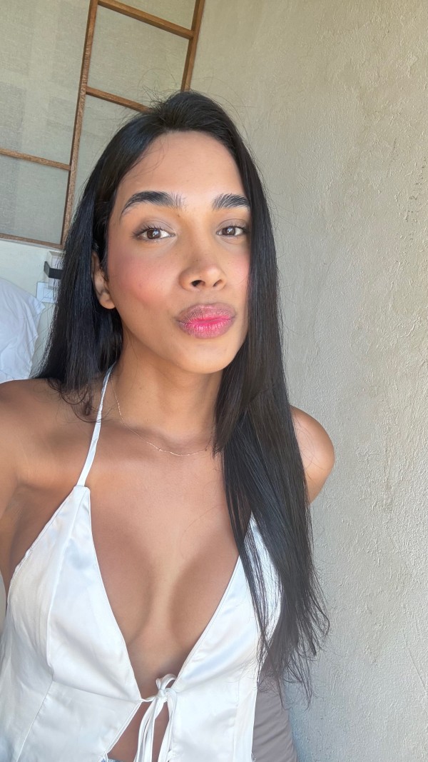 CHICA TRANS VENEZOLANA