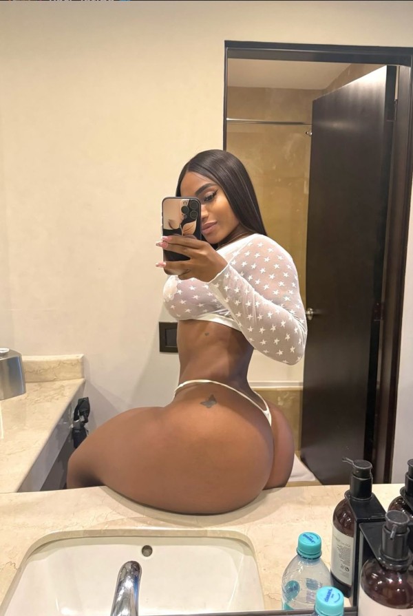 Chica, fiestera de cumplirá todo tus sueños