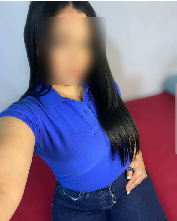 Conejito tragón y estrecho.No querras sacarla !Novedad!.