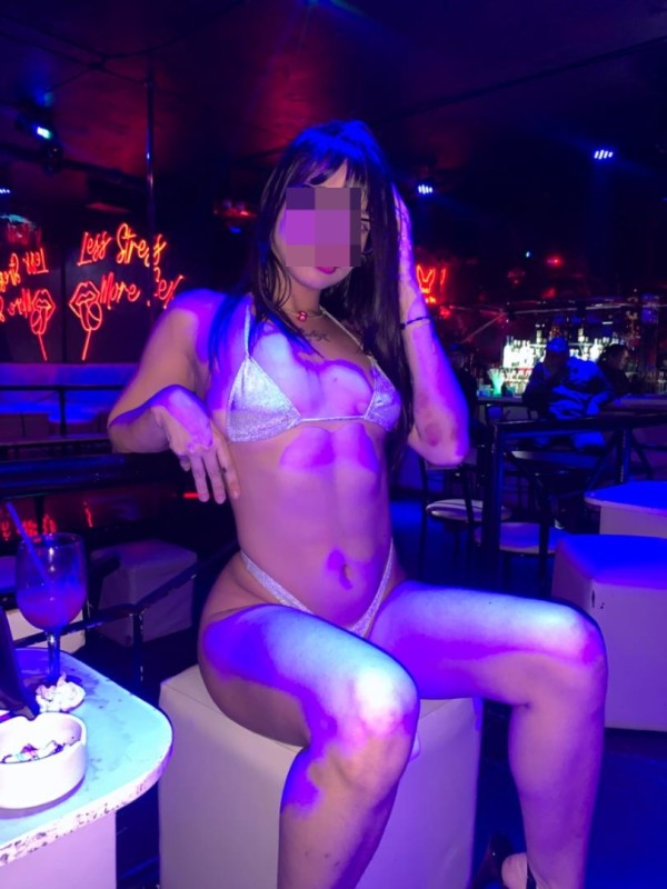 ENAMORADA SENSUAL ARDIENTE BOMBA DE SEXO