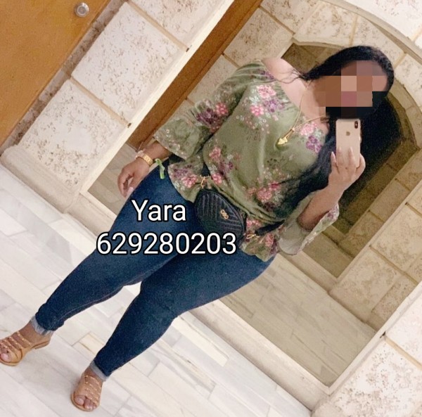 Veeen cari…piérdete en mis curvas,mulata viciosa