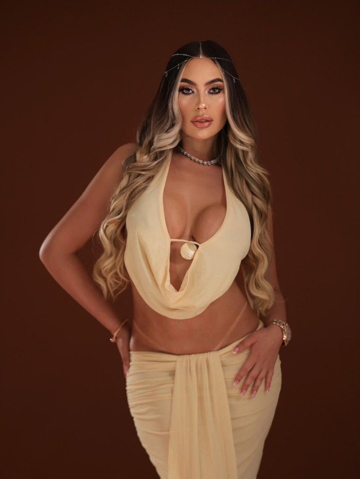 VEN A SENTIRTE EN PLACER TOTAL MUY SEXY MARBELLA