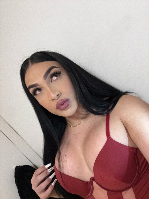 TRANS VENEZOLANA GUARRA EN usera Instagram ;Antonella1x