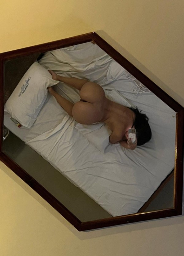 Apasionada y amante al buen sexo latina complaciente