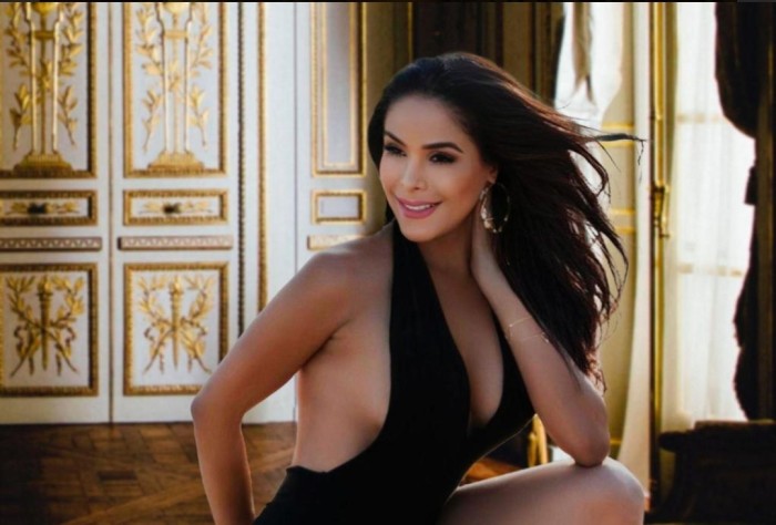 SEXY VENEZOLANA EXPLOSIVA PURA SEDUCCIÓN
