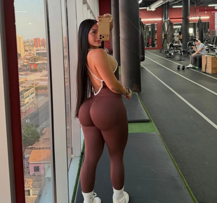 Isa fiestera ah tope con ganas de disfrutar