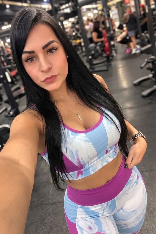 Eloisa besos apasionados fiestera trato de novia 613949622