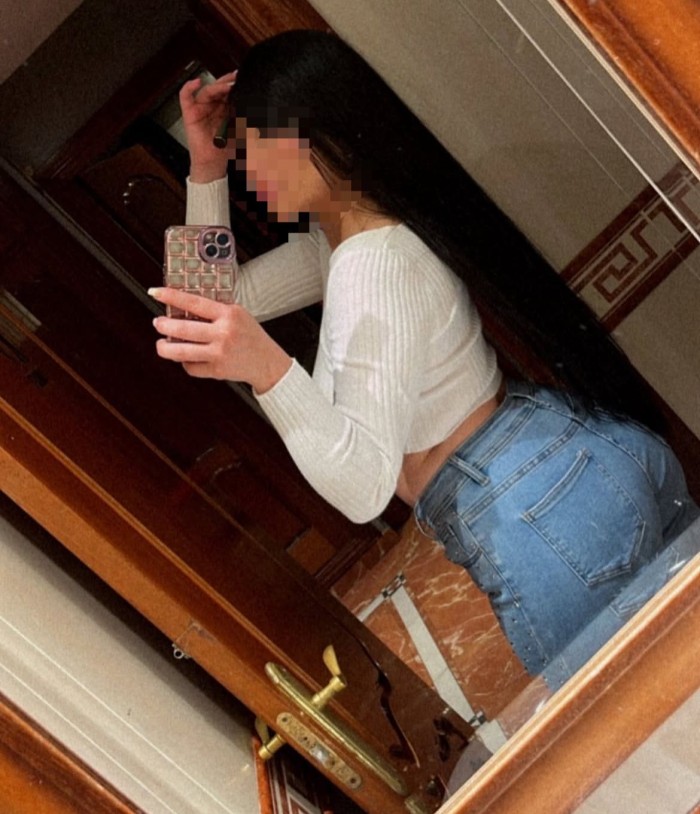 ESCORT EN ALCALA DE GUADAIRA COMPLACIENTE FIESTERA
