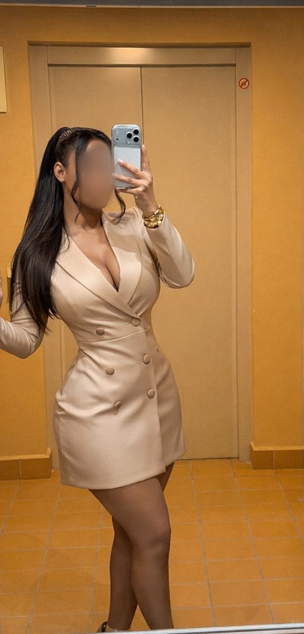 Latina sexy con muchas ganas de dar placer.