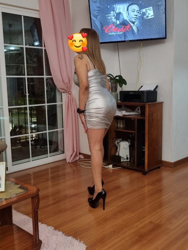 RUBIA ARDIENTE Y SENSUAL EN BADAJOZ