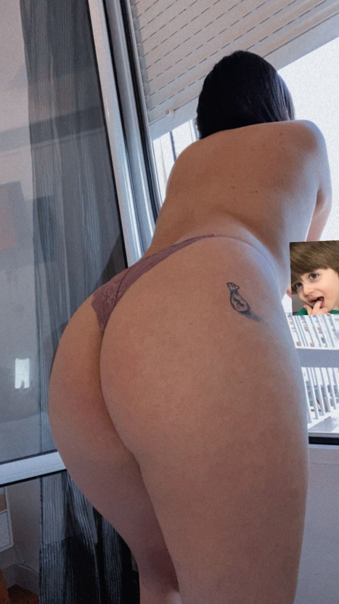 QUIERO TU LECHE EN MIS TETAS