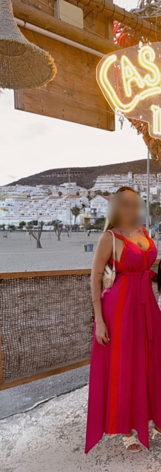 STEPHANY ATREVIDA LATINA EN MESA Y LOPEZ