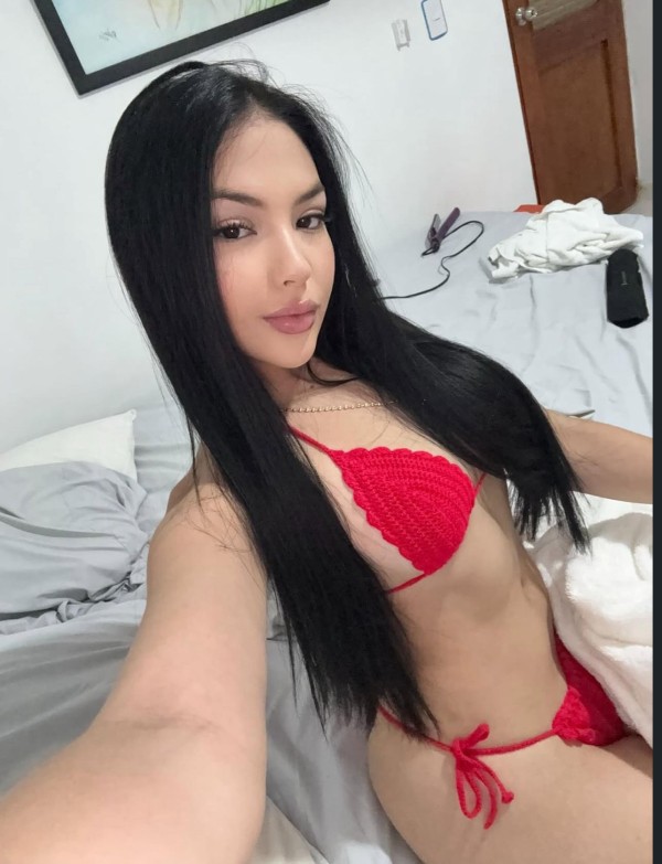 —-sexy y atrevida muy completa —-