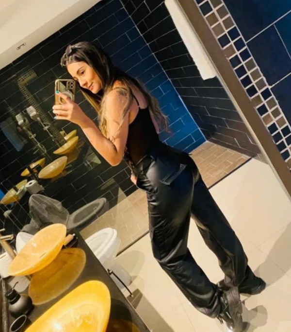 EMELY TRANS POLLONA Y LECHERA EN TU CIUDAD GIJON