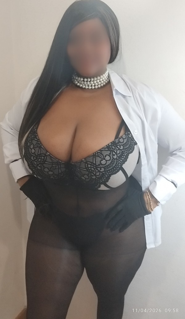 NOVEDAD EN SANTA CRUZ MARIBEL SIMPÁTICA SEXI