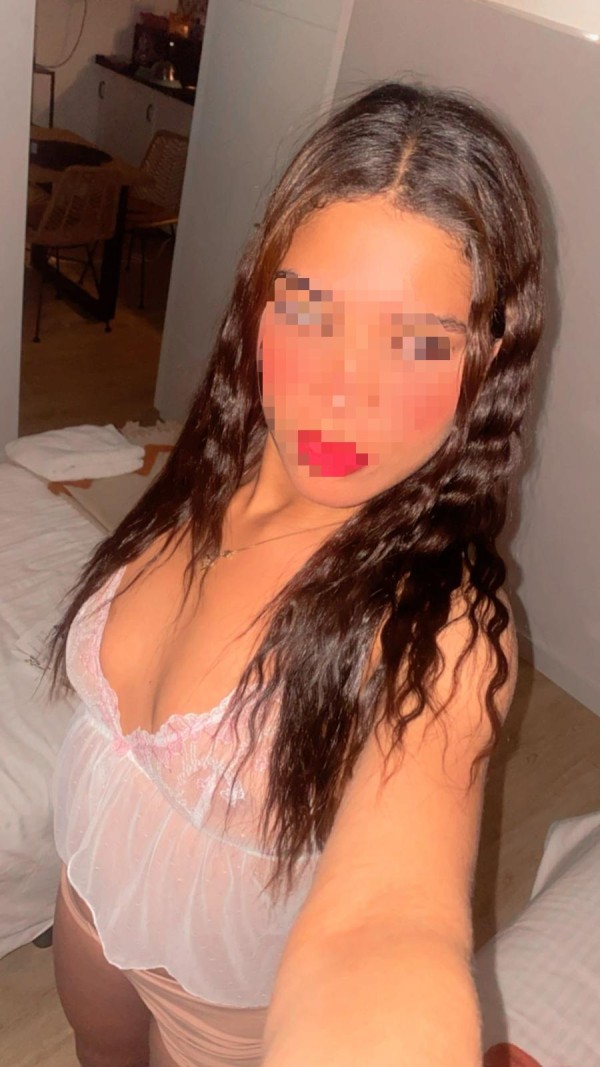Hola amor soy celeste chica independiente 24hrs