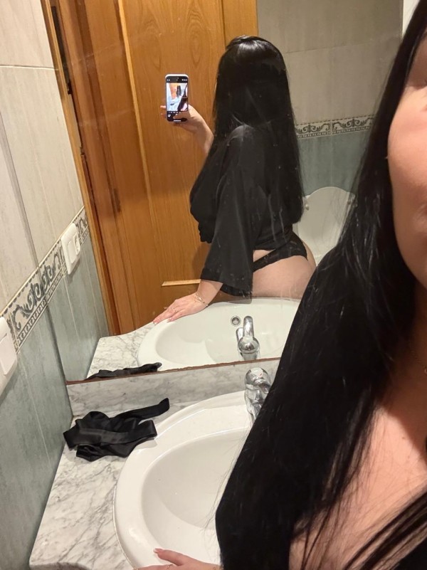 ven a disfrutar conmigo