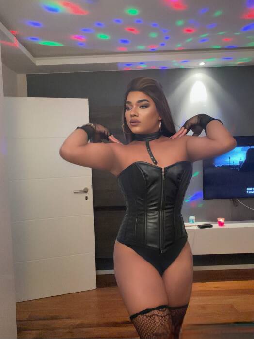 Novedad lechera cañera puta guarra sexi lechera