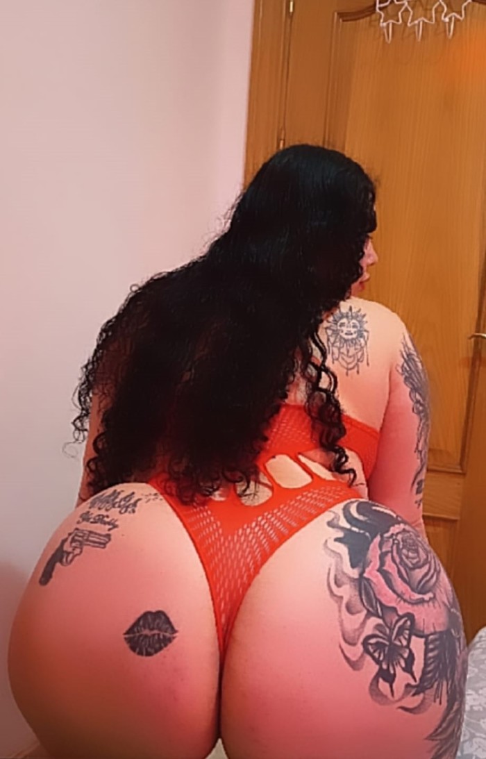 SUPER NOVEDAD! LUCY FOGOSA MORBOSA DISCRETA FIESTERA 24H EN LA Seu d’Urgell