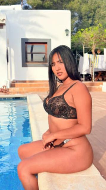 SCORT DE MADRID ELEGANTE Y CARIÑOSA