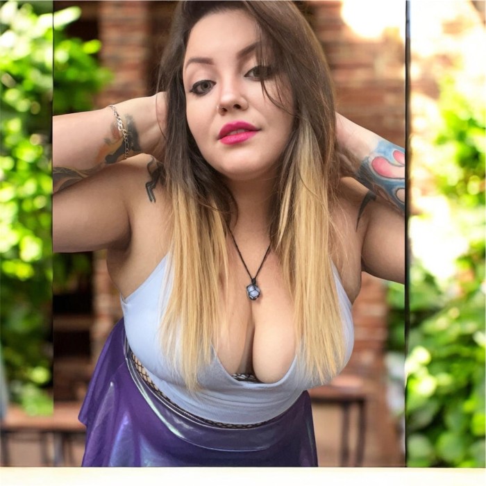 Brasileña gordita