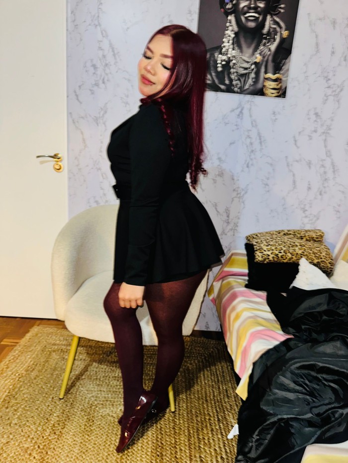 Ariel dulce y complaciente 20 añitos privada