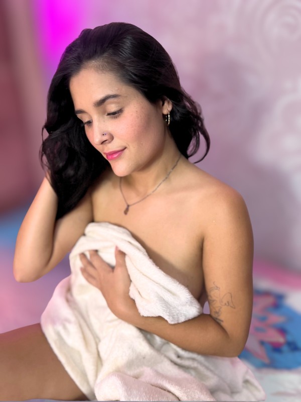 Me encanta follar y  que me des caña