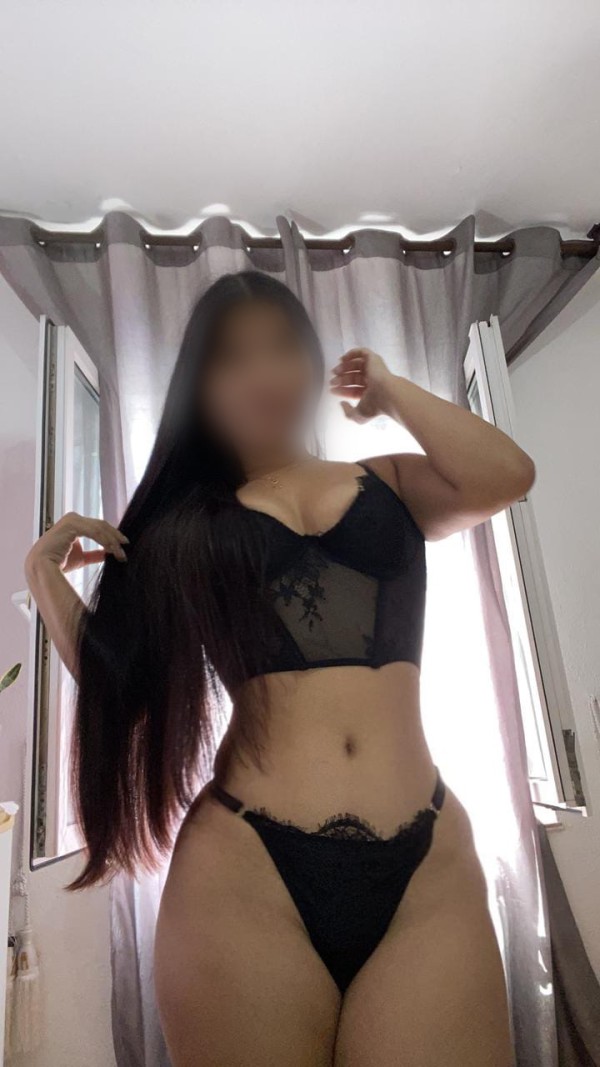 NUEVA TENTACIÓN —— JOVENCITA MUY TRAVIESA —- PONFERRADA/ 24H