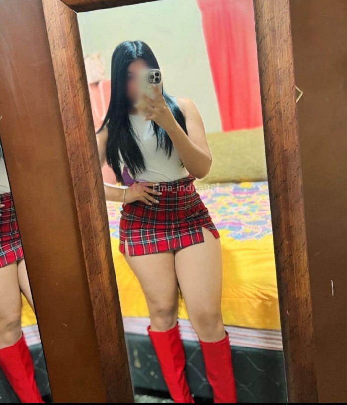 LUNA NOVEDAD DELICADA FIGURA DE CUERPO ESCULTURAL