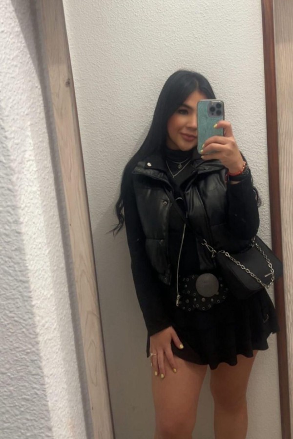 EN LOS CRISTIANOS – LATINA MORBOSA Y MUY CALIENTE PARA DISFRUTAR A TOPE