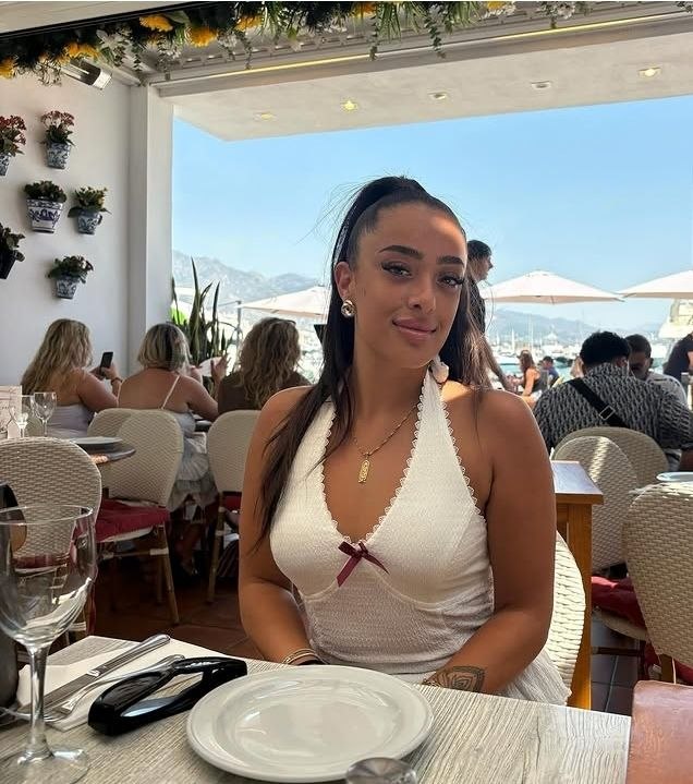 Lucia ninfomana discreta