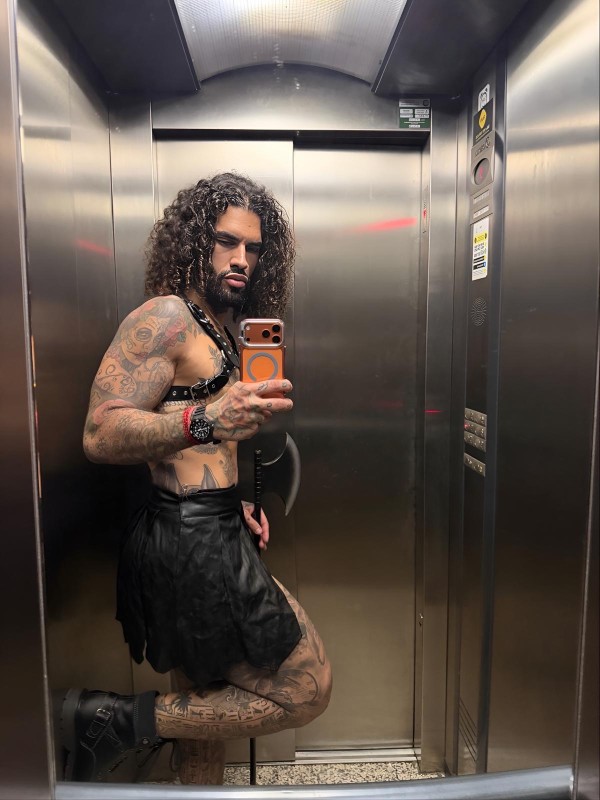 VENDO VIDEOS POR WHATSAPP Y TENGO ONLYFANS CON CUERPO FIBRADO Y BUENA XXL