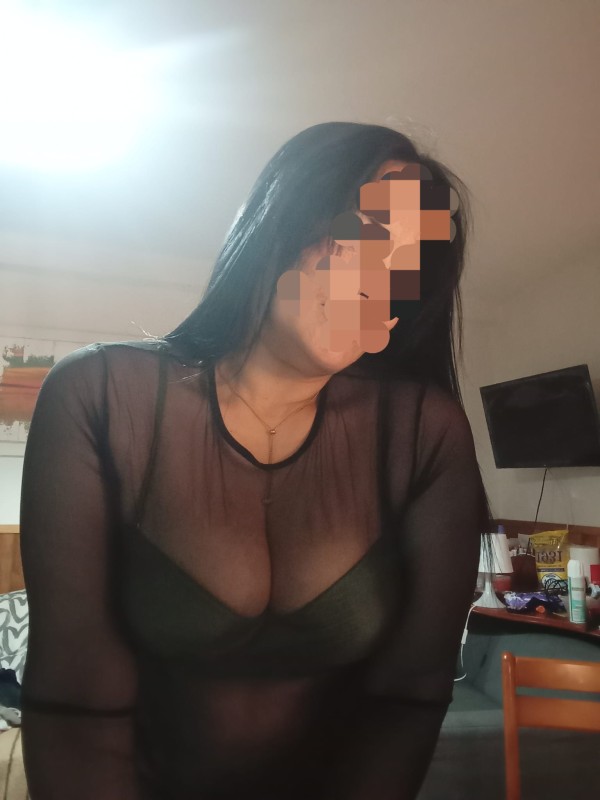 DULCE NUEVA LATINA EN ALCOY CON GANAS DE TODO