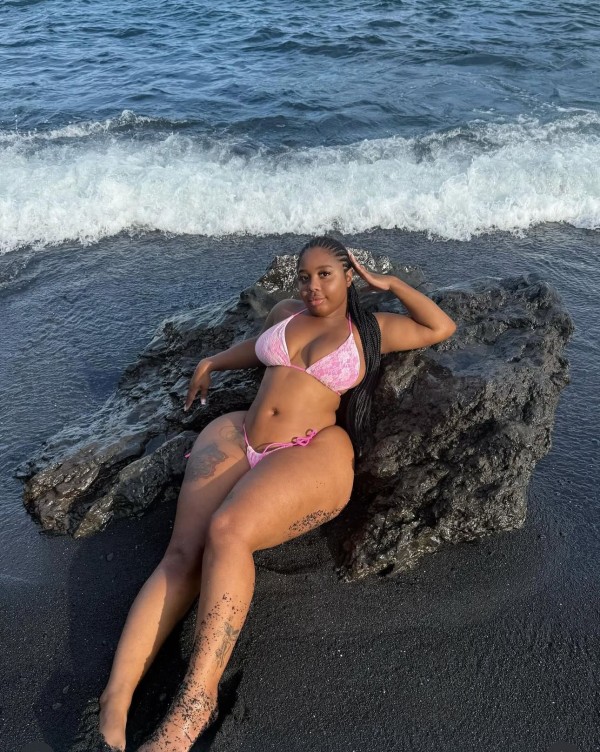 La morena más guapa