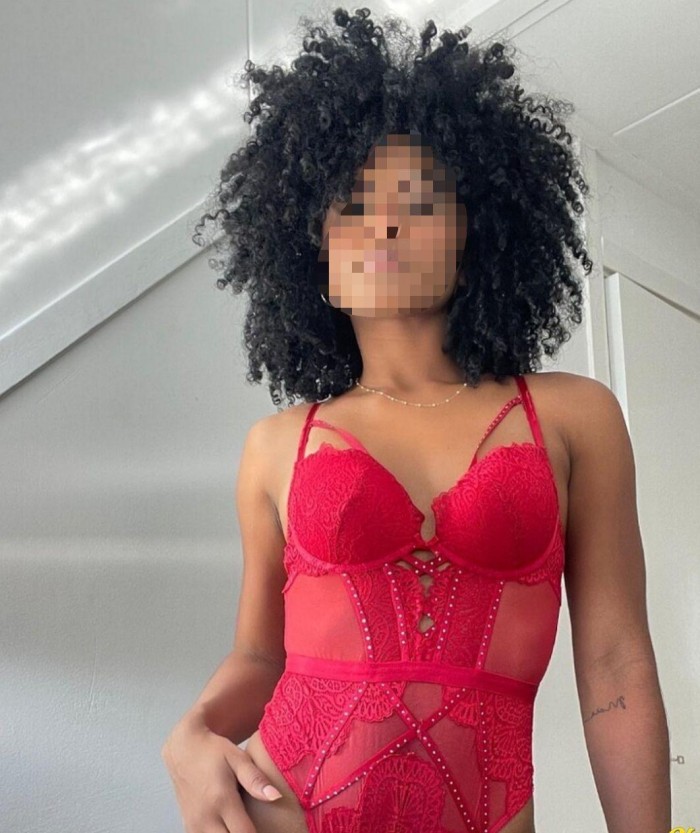 Guapa dulce, disfrutas de los mejores momentos ino