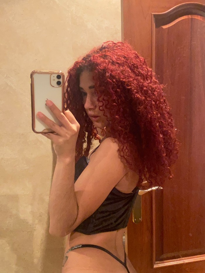 Venezolana pelirroja muy caliente en Tetuan