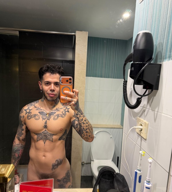 CHICO GUAPO  DISPUESTO A DARTE EL MEJOR SEXO 634400019