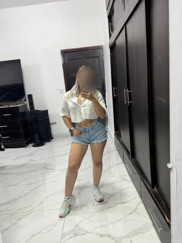 colombiana rubia madurita salidas