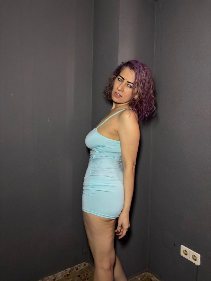 Copa gratis para ti bombón en nuestro piso