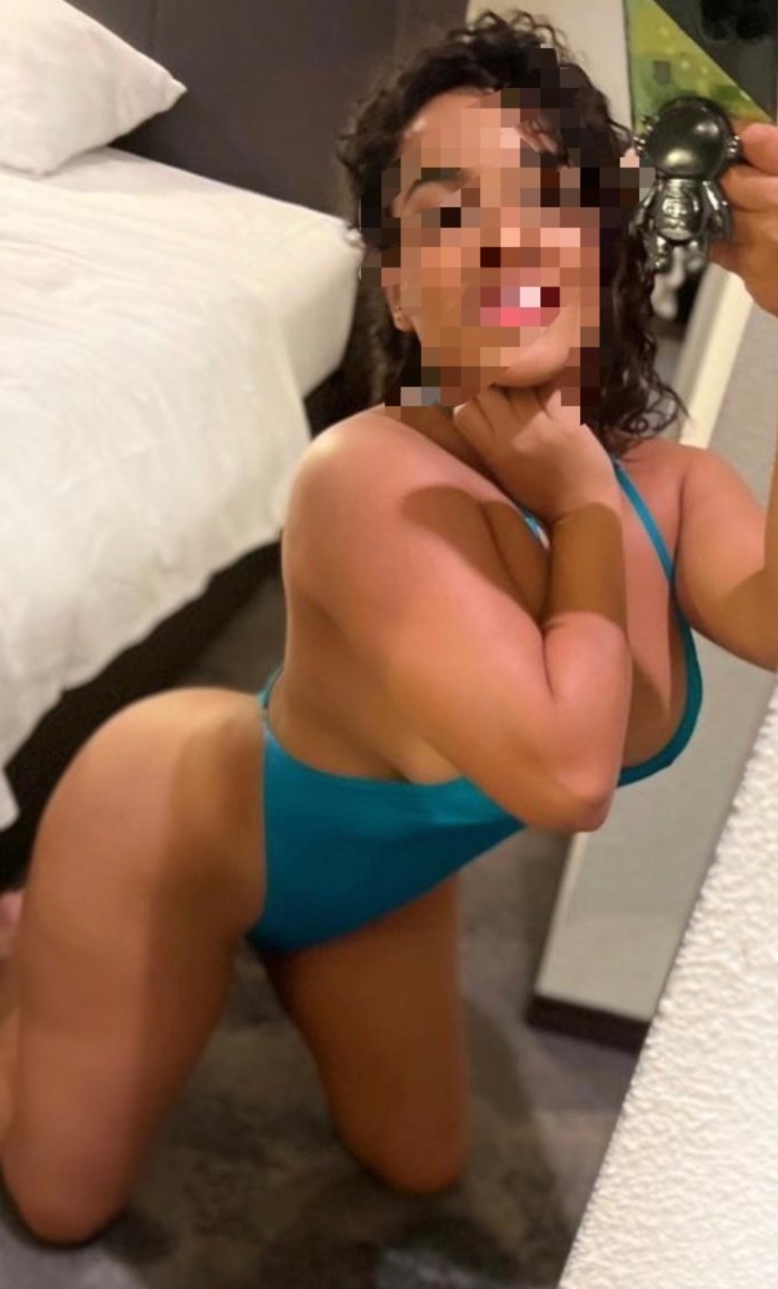 FIESTERA INDEPENDIENTE JUGUETONA Y MUY DIVERTIDA
