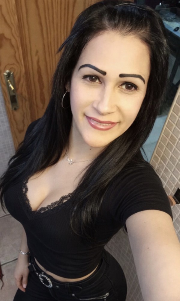 Michelle tu diosa curvas de infarto llámame