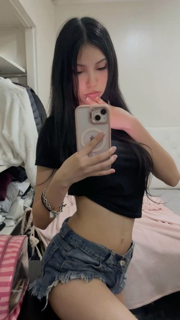 JOVENCITA RECIÉN LLEGADA A TU CIUDAD