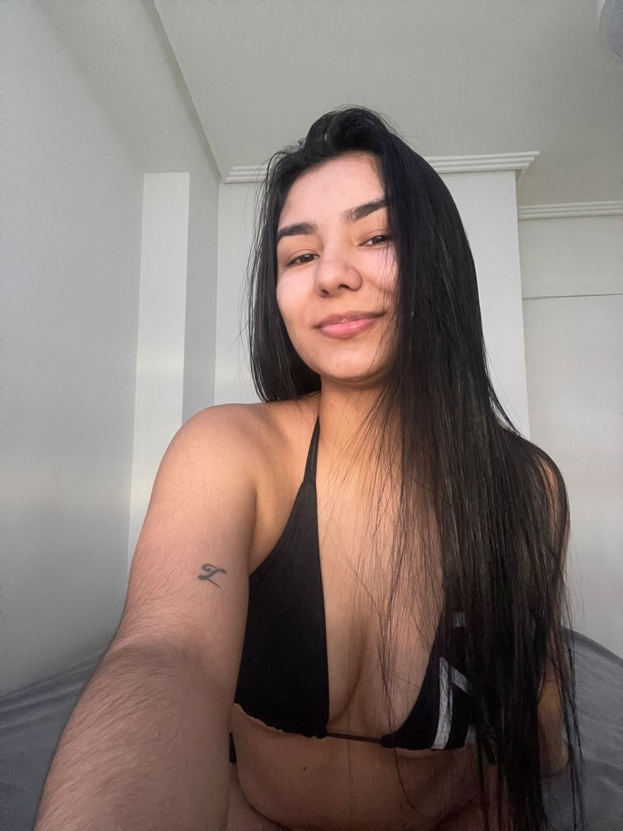 TU AMANTE COMPLETA ME ENCANTAN LOS BESOS APASIONAD
