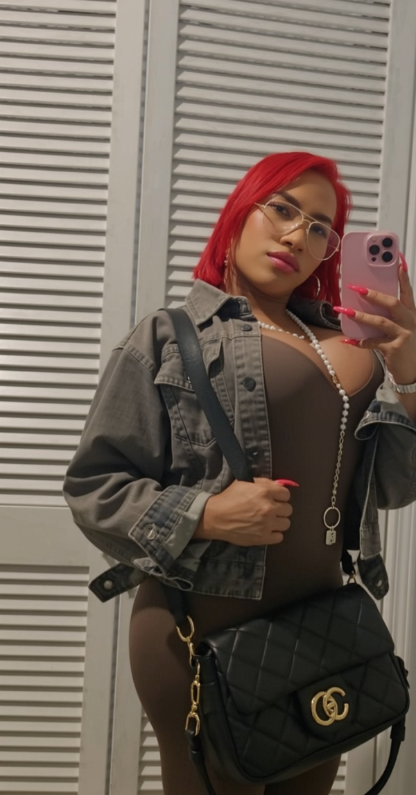 SOY TU  perra la Diabla tope 24 horas tu  fiestera ideal ven