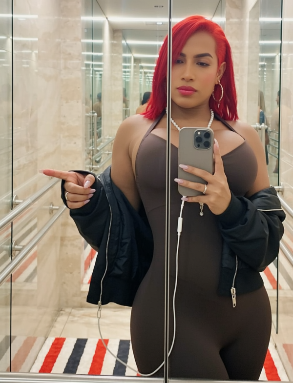 SOY TU perra la Diabla tope 24 horas tu fiestera ideal ven