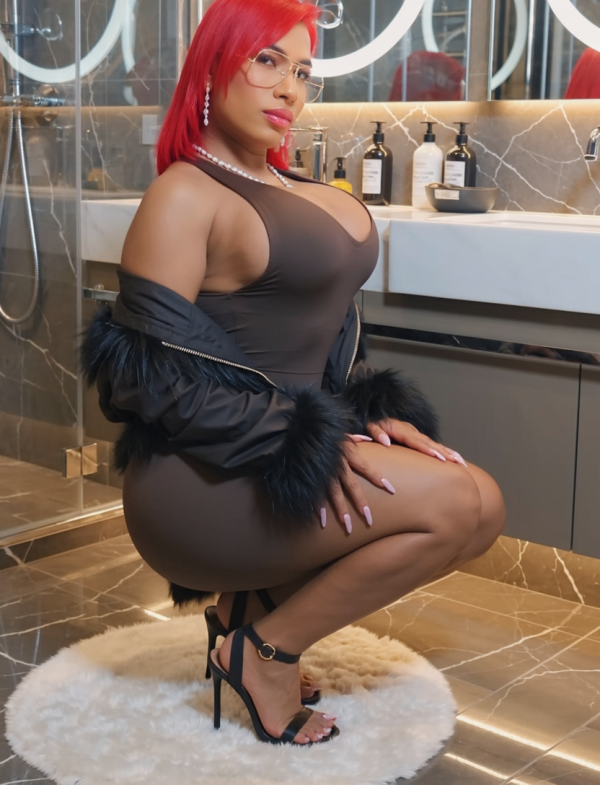 SOY TU perra la Diabla tope 24 horas tu fiestera ideal ven