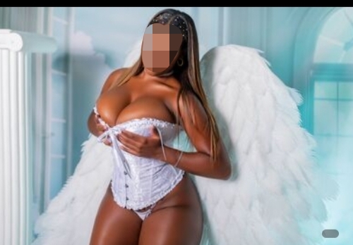 LATINA ENCANTADIRA DE CUENCA