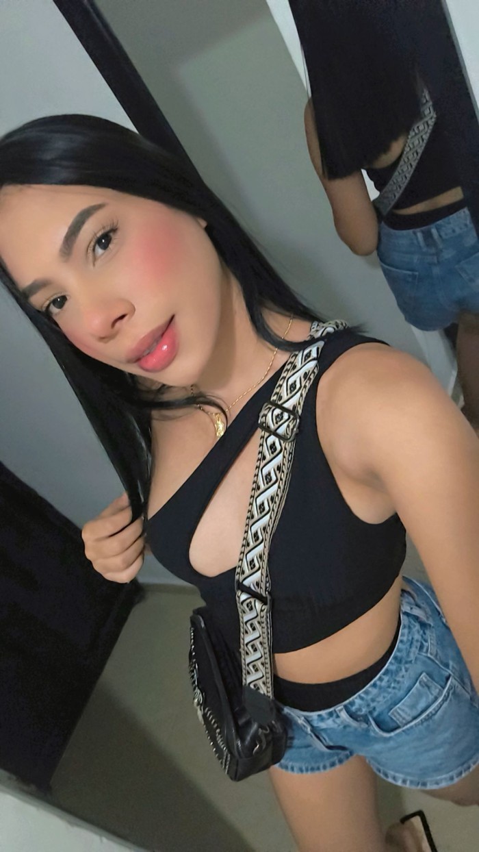 Paola cariñosa y complaciente novatita en tetuan 613348747